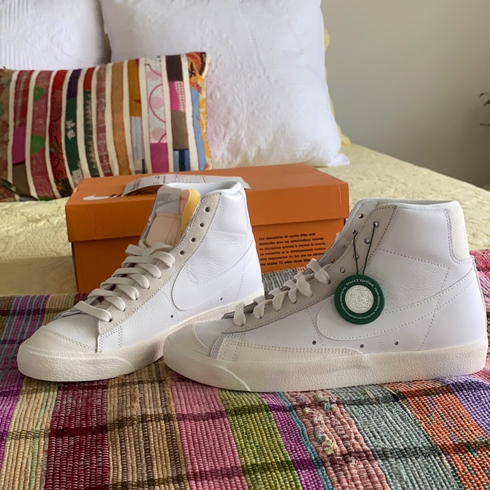 New with tags Nike Mid Blazer Vintage Sail